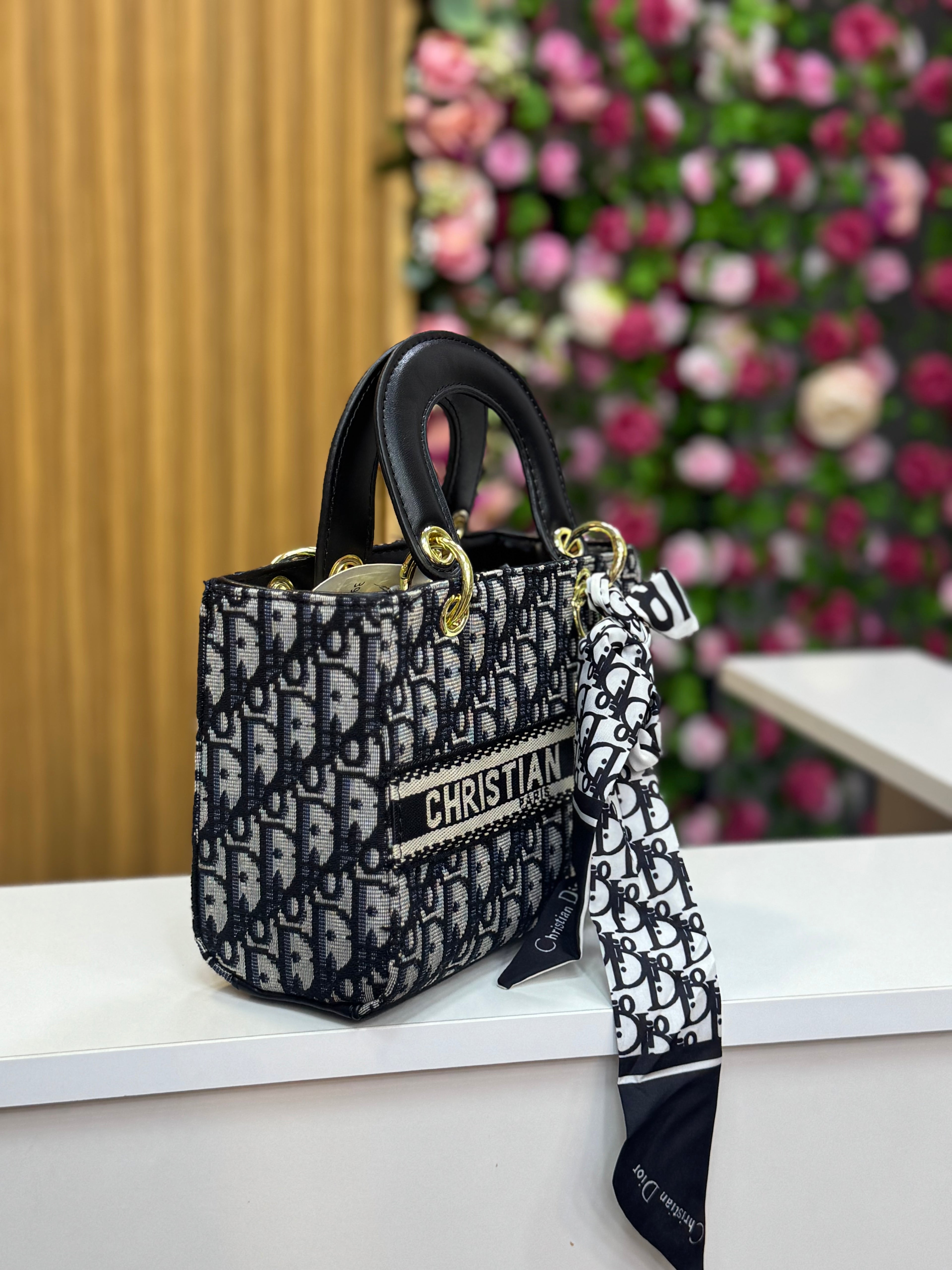 Sac christian dior